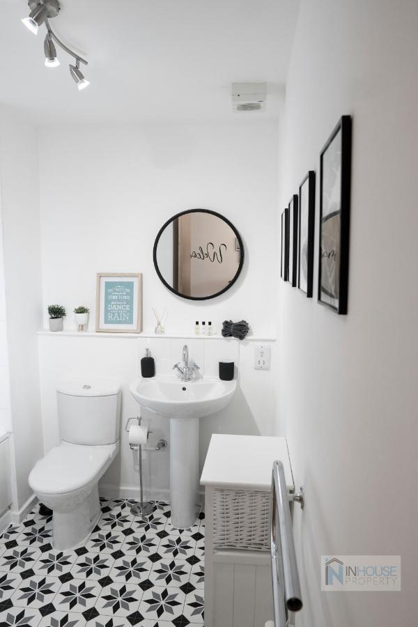Modern City Centre Apartment Wifi Netflix Nottingham Exterior foto